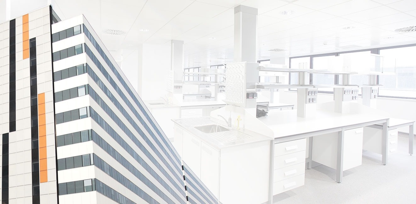 Burdinola fue en su momento la encargada del suministro e instalación del mobiliario de laboratorio del HUCA Asturias
