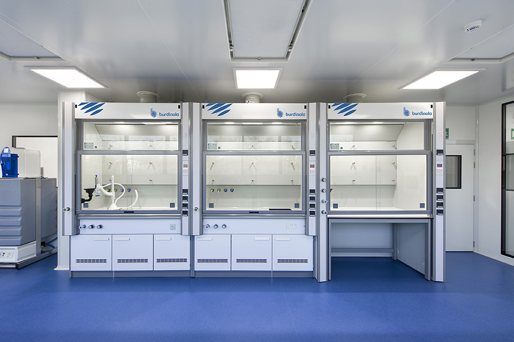 GRAPHENEA. Standard gas suction cabinets